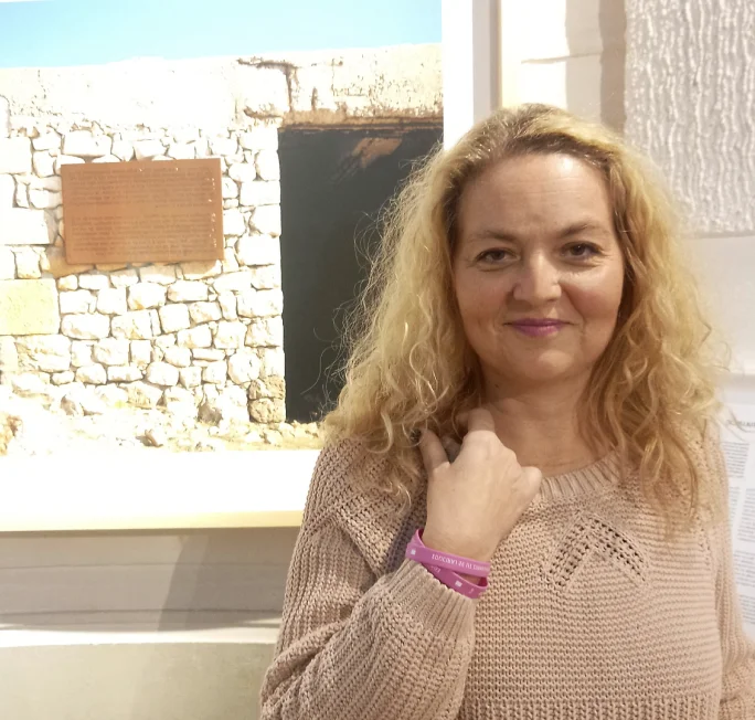 Tanja Kocković Zaborski always wears her pink bracelets to show support for breast cancer research. Photo courtesy of Tanja Kocković Zaborski